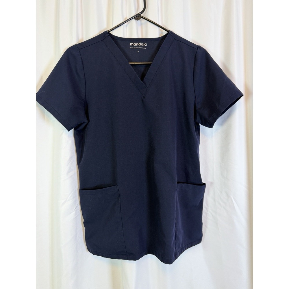 Mandala Dark Blue V-neck Equa-Tek Scrub Top, Pockets - Small, Excellent